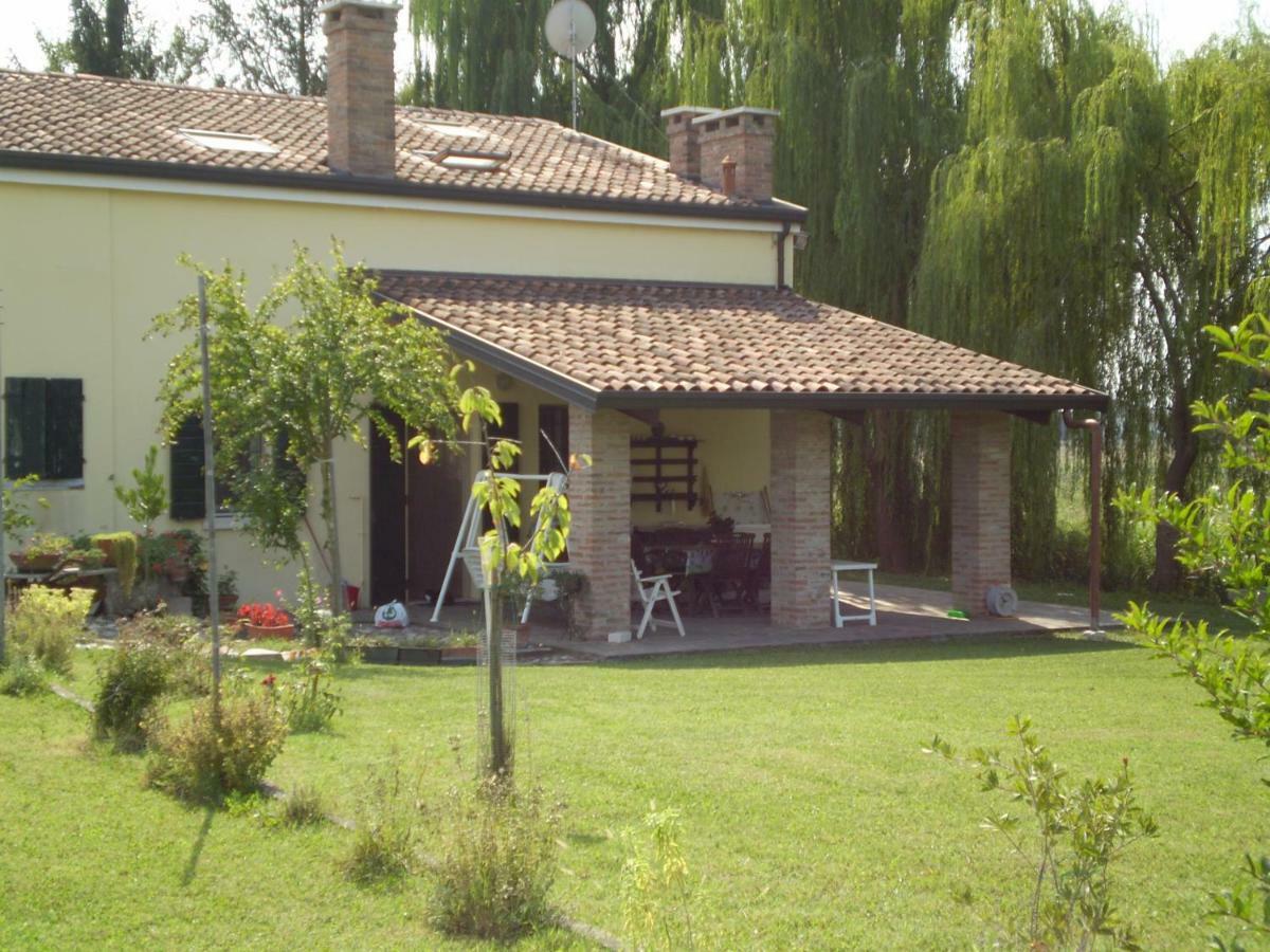Отель Borgo Tarapino Феррара Экстерьер фото